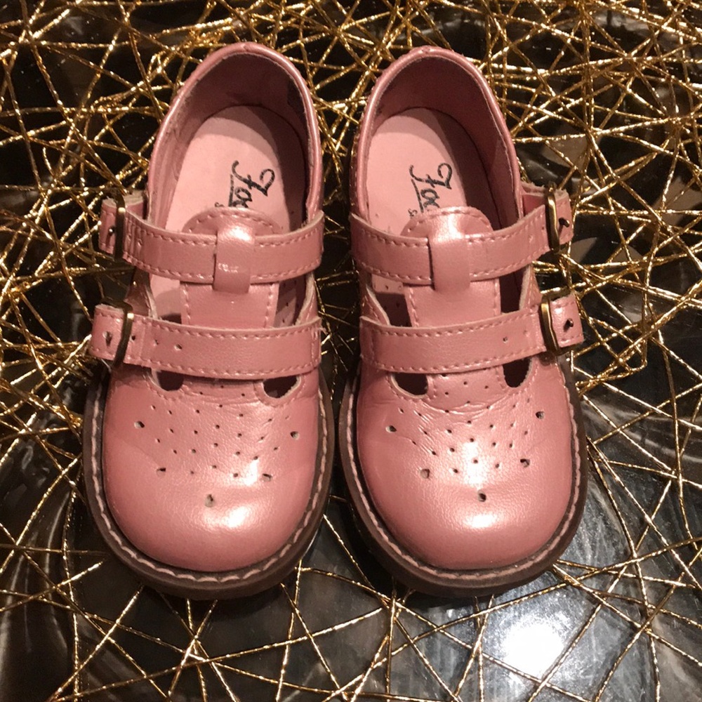 Footmates